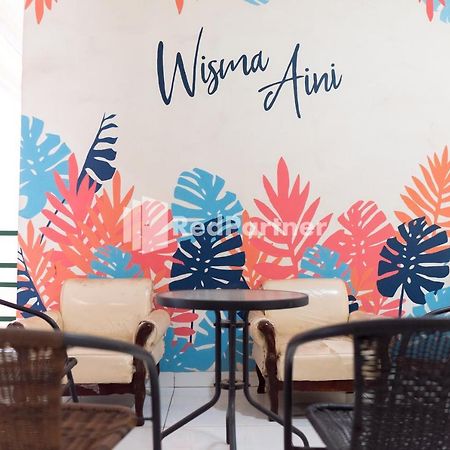 Wisma Aini Syariah Mitra Reddoorz バンダールランプン エクステリア 写真