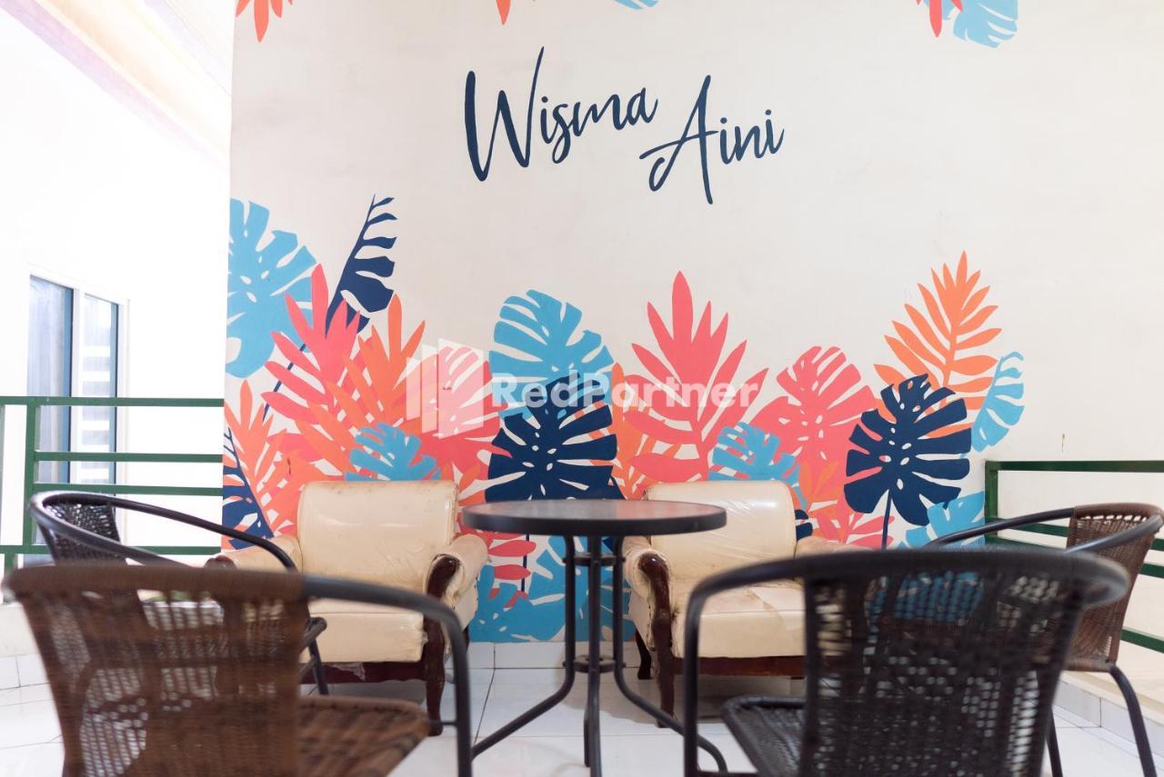 Wisma Aini Syariah Mitra Reddoorz バンダールランプン エクステリア 写真